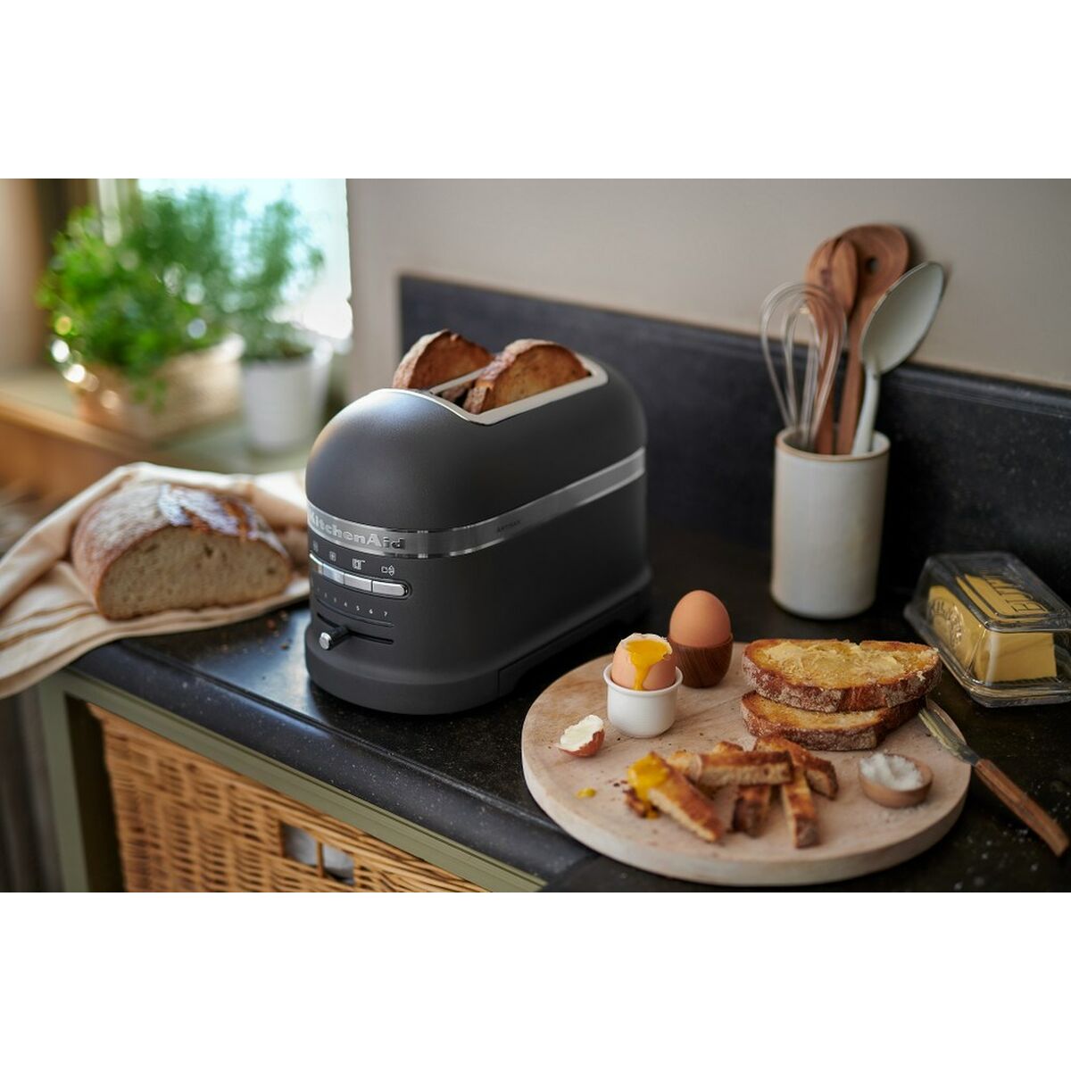 Toaster KitchenAid 5KMT2204EGR 1250 W - CA International  