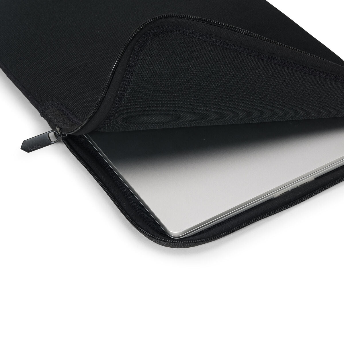 Laptop Cover Dicota D31992-DFS Black - CA International