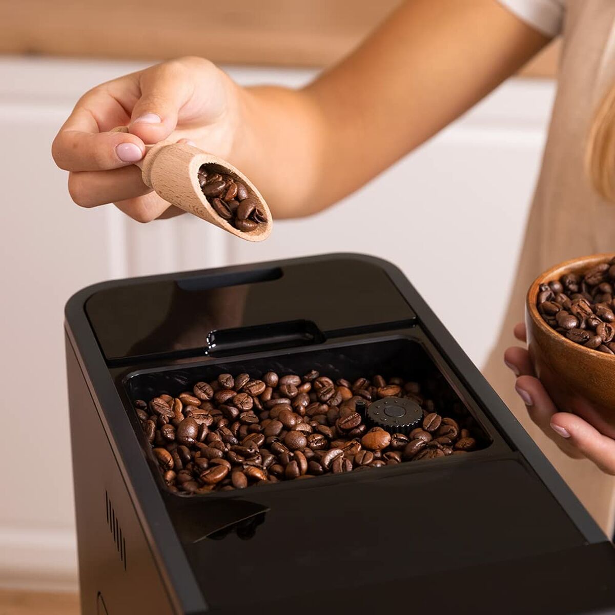 Superautomatische Kaffeemaschine Cecotec POWER MATIC-CCINO Schwarz 1470 W 1,2 L - CA International 