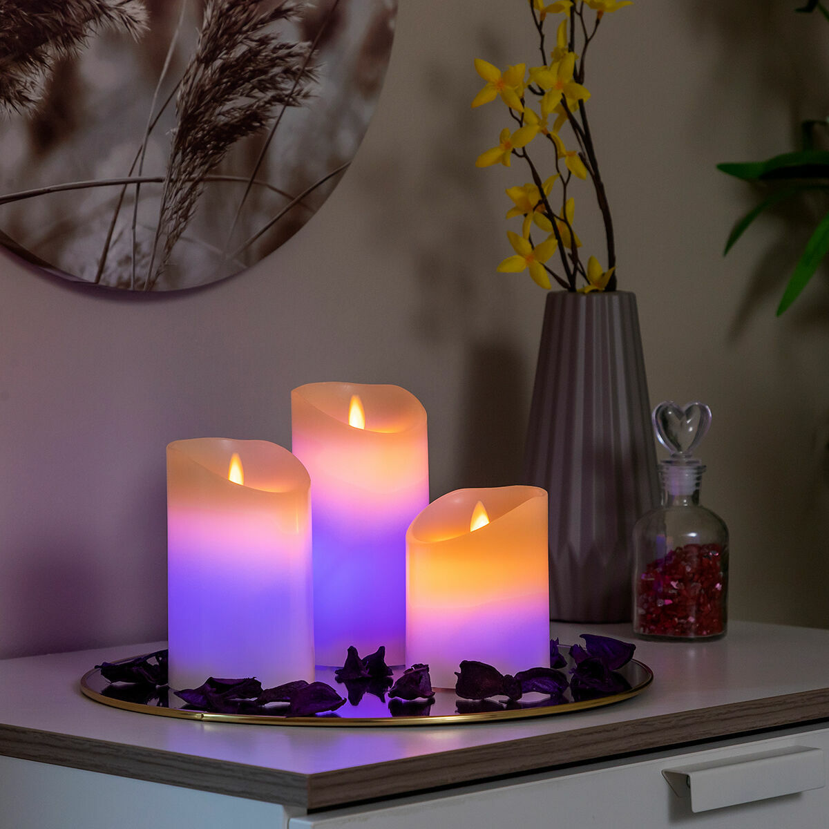 Mehrfarbige LED-Kerzen Flammeneffekt mit Fernbedienung Lendles InnovaGoods 3 Stück - CA International  