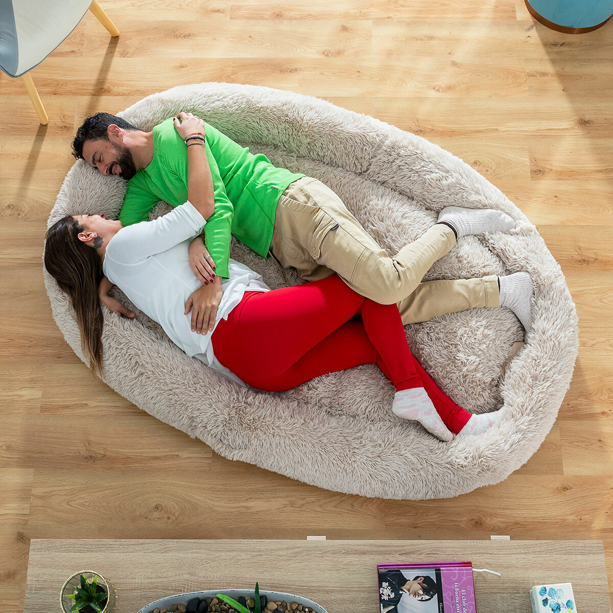 Hundebett für Menschen | Human Dog Bed XXL InnovaGoods Beige - CA International  