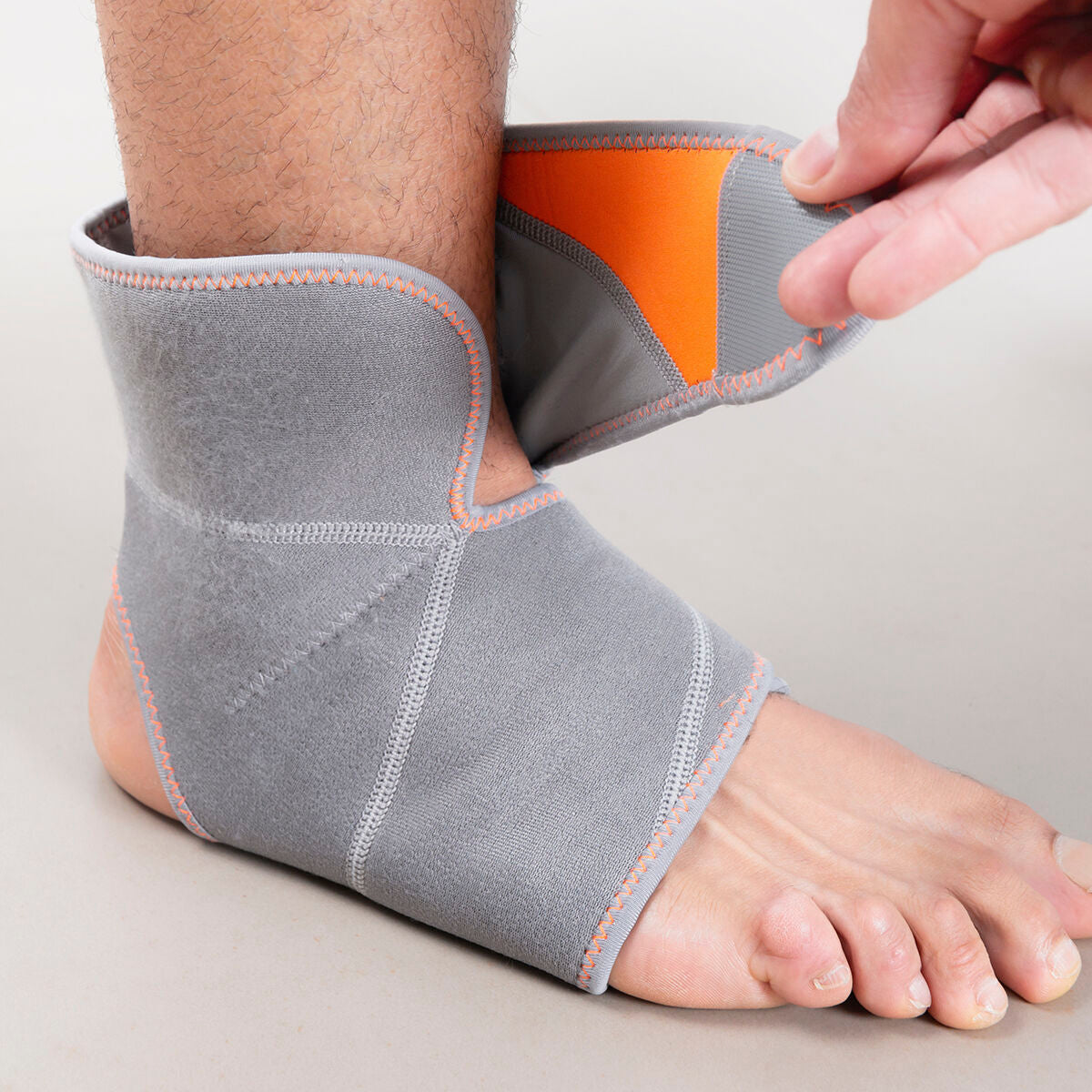 Hot & Cold Gel Ankle Wrap Wralief InnovaGoods - CA International   #