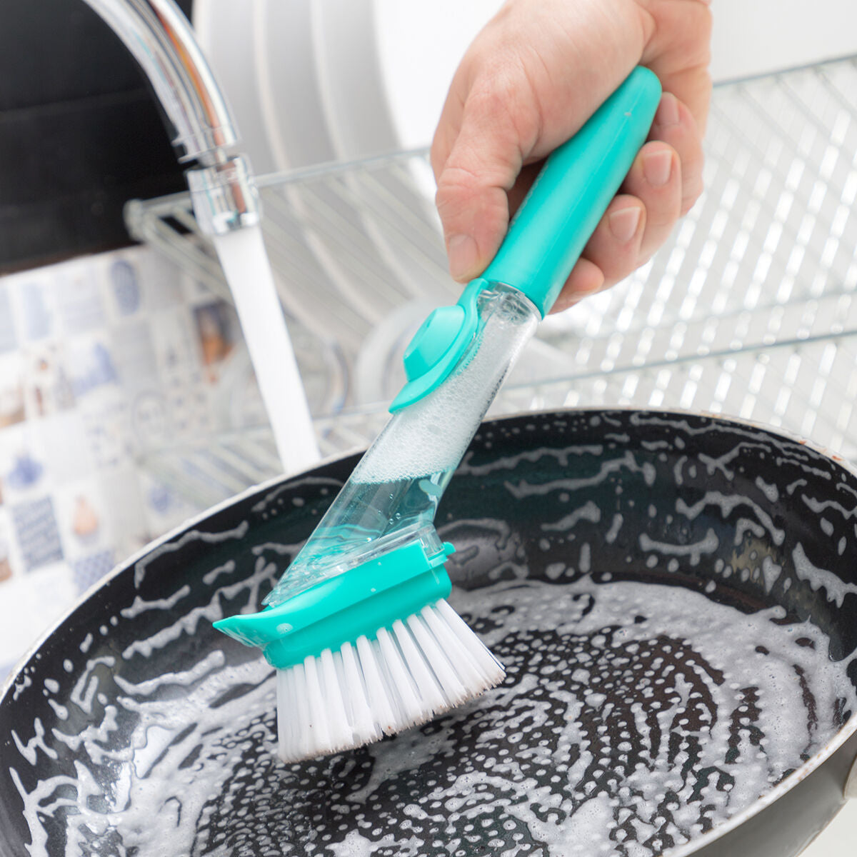 Scourer Brush with Handle and Soap Dispenser Cleasy InnovaGoods - CA International   #