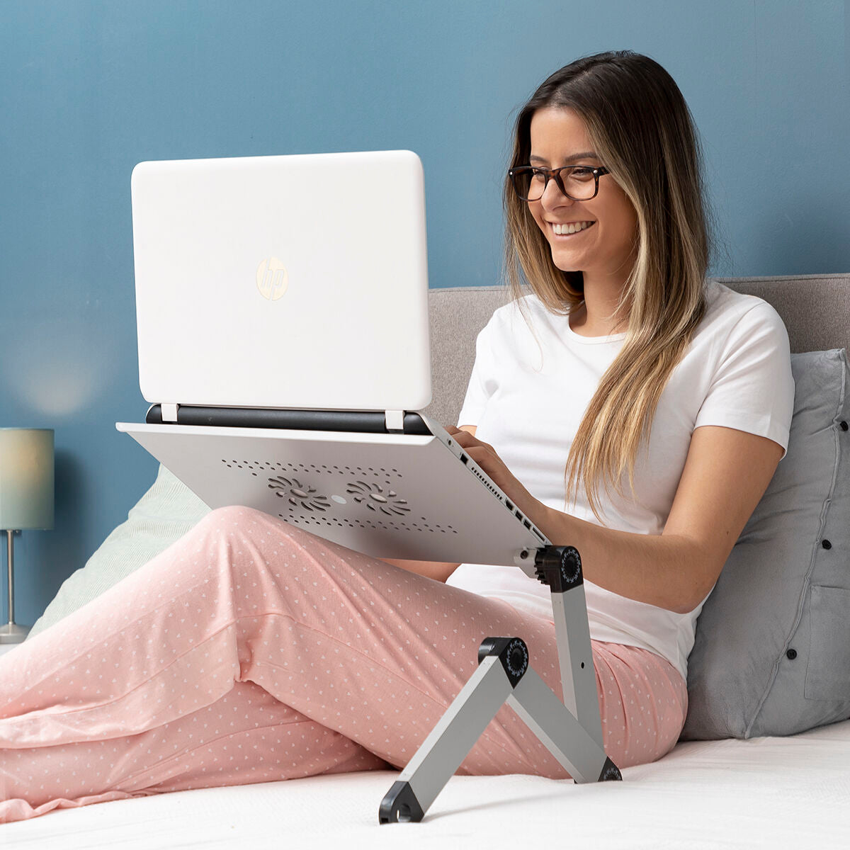 Adjustable Multi-position Laptop Table Omnible InnovaGoods-CA International