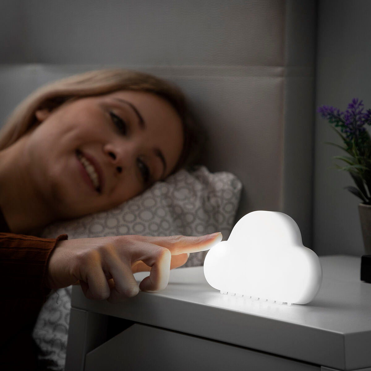 Tragbare intelligente LED-Lampe Clominy InnovaGoods - CA International 