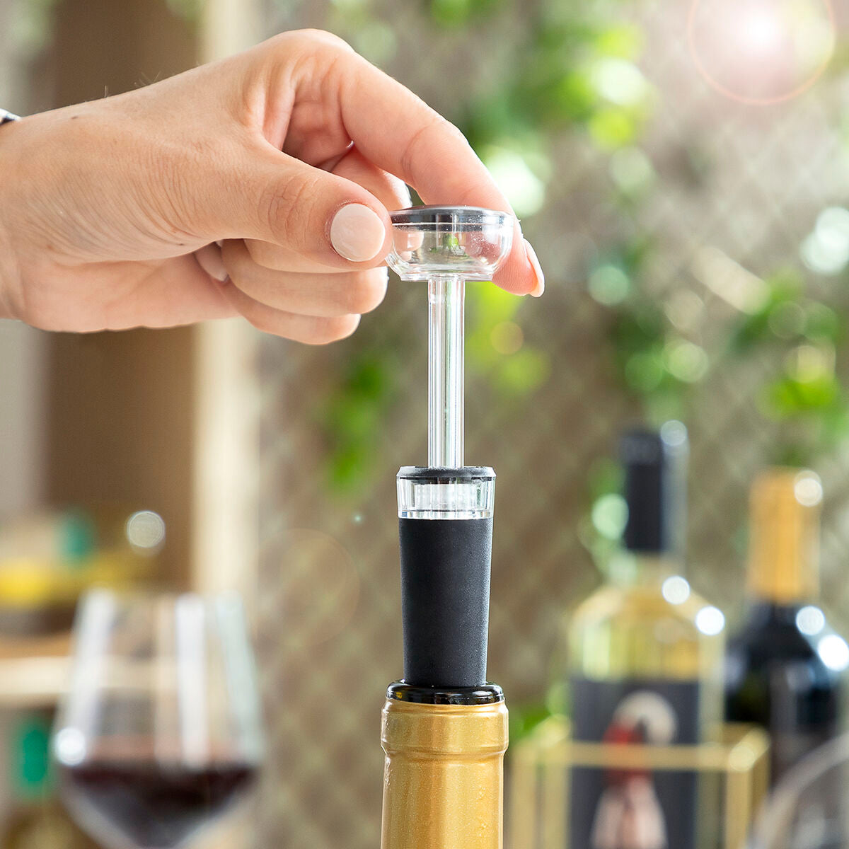 Electric Corkscrew with Accessories for Wine Corking InnovaGoods-CA International