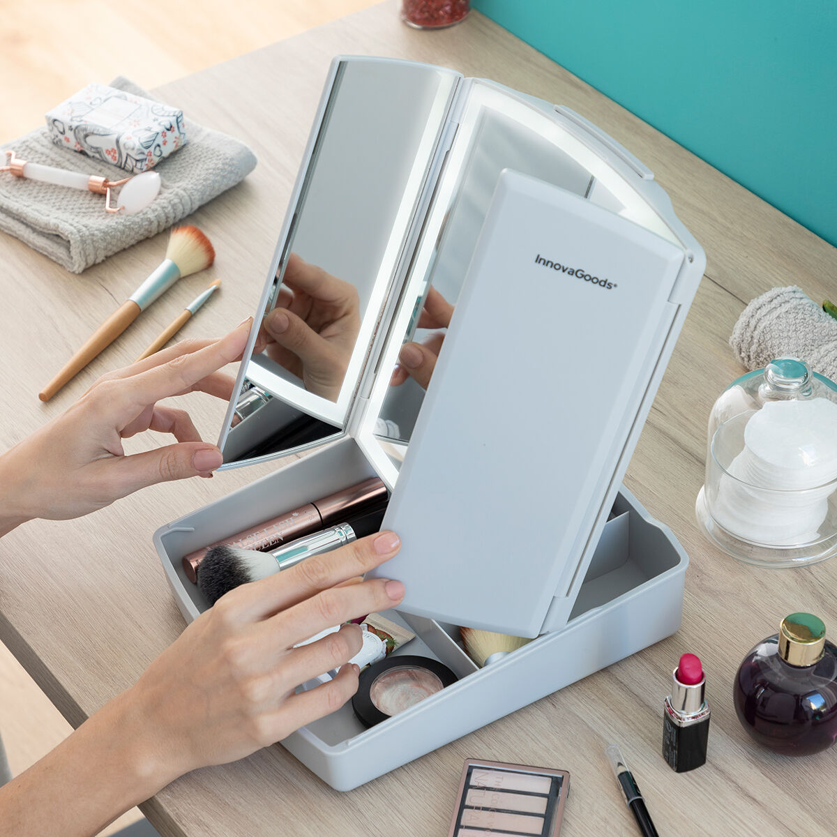 3-In-1 Folding LED Mirror with Make-up Organiser Panomir InnovaGoods-CA International