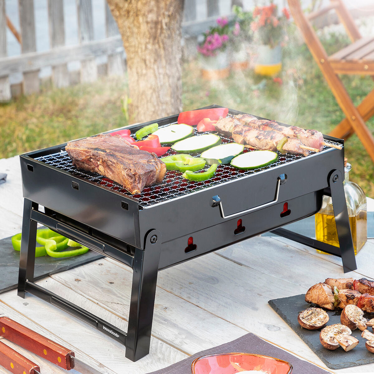 Folding Portable Barbecue for use with Charcoal BearBQ InnovaGoods - CA International   #