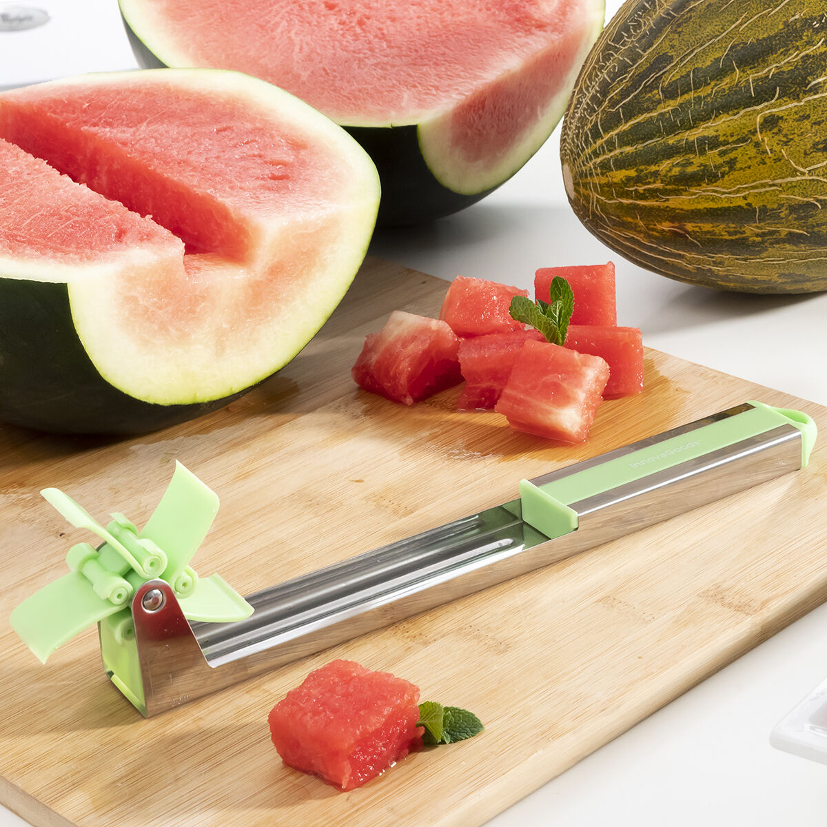 Watermelon Cube Cutter Cutmil InnovaGoods - CA International   #