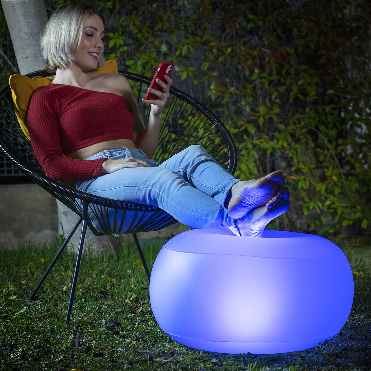 Aufblasbarer Hocker mit mehrfarbiger LED-Beleuchtung und Fernbedienung Pulight InnovaGoods - CA International 