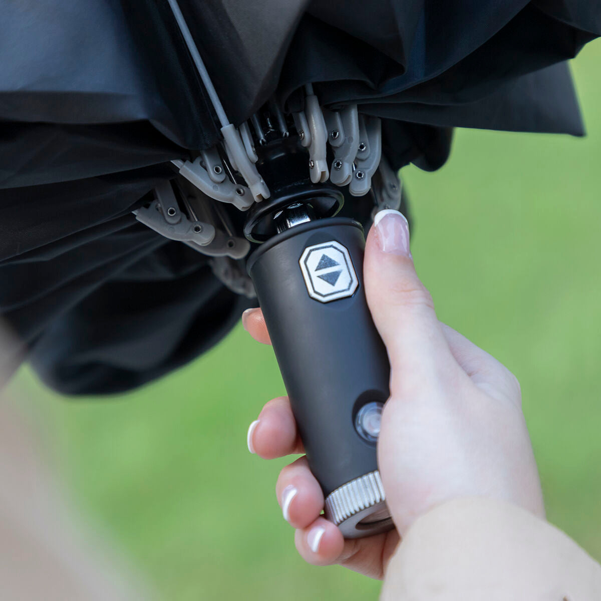 Folding Inverted Umbrella with LED Folbrella InnovaGoods - CA International   #